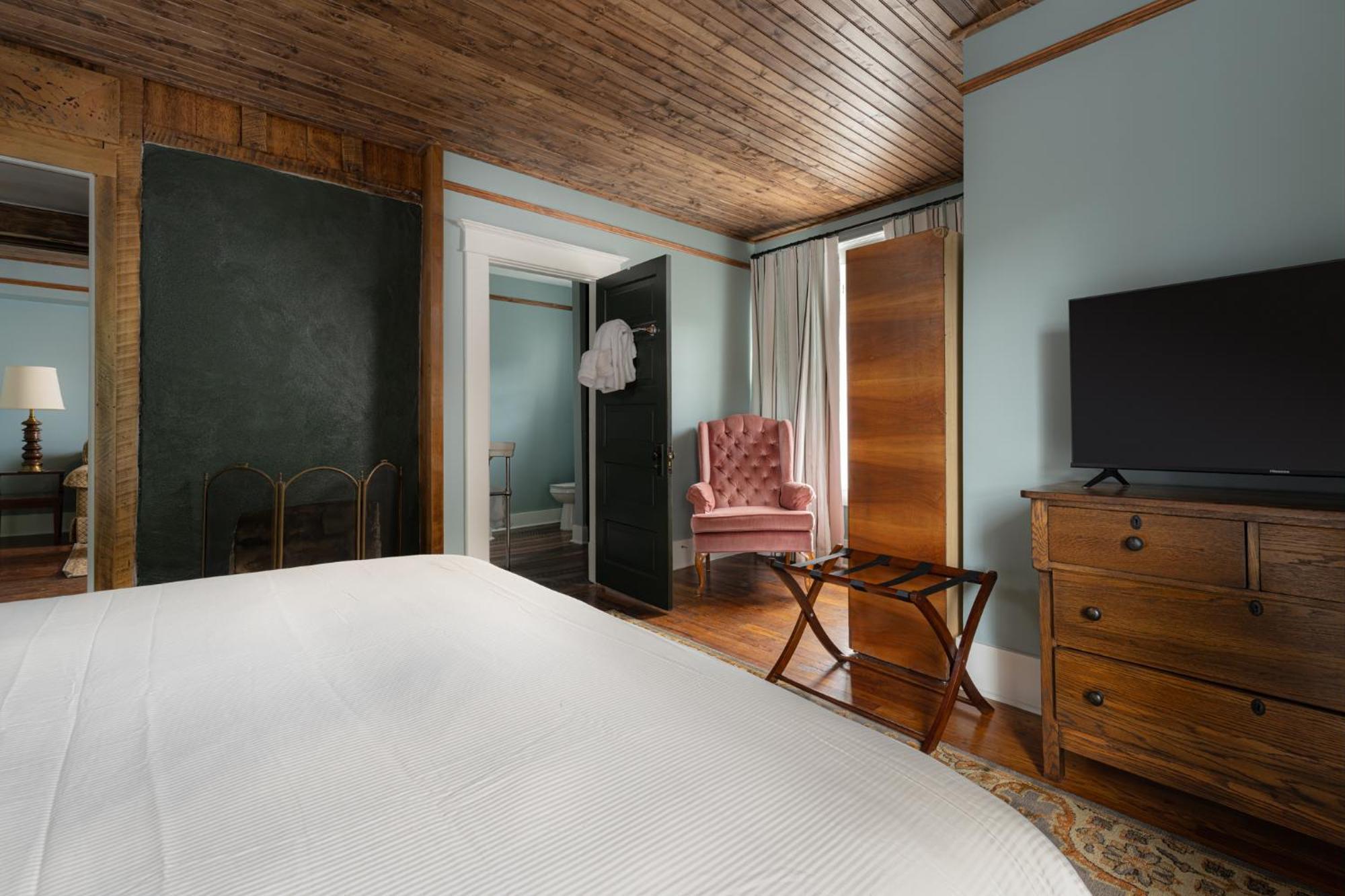 The Nuwray Hotel & Carriage House Burnsville Exteriér fotografie