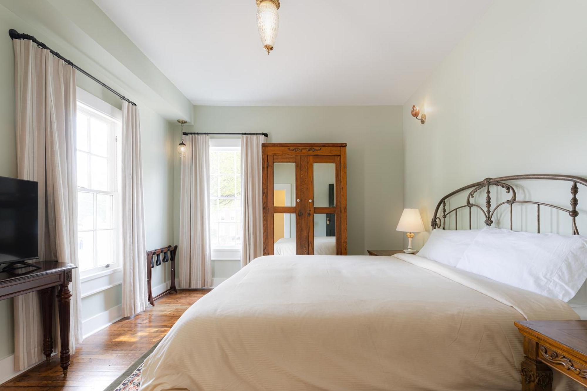 The Nuwray Hotel & Carriage House Burnsville Exteriér fotografie