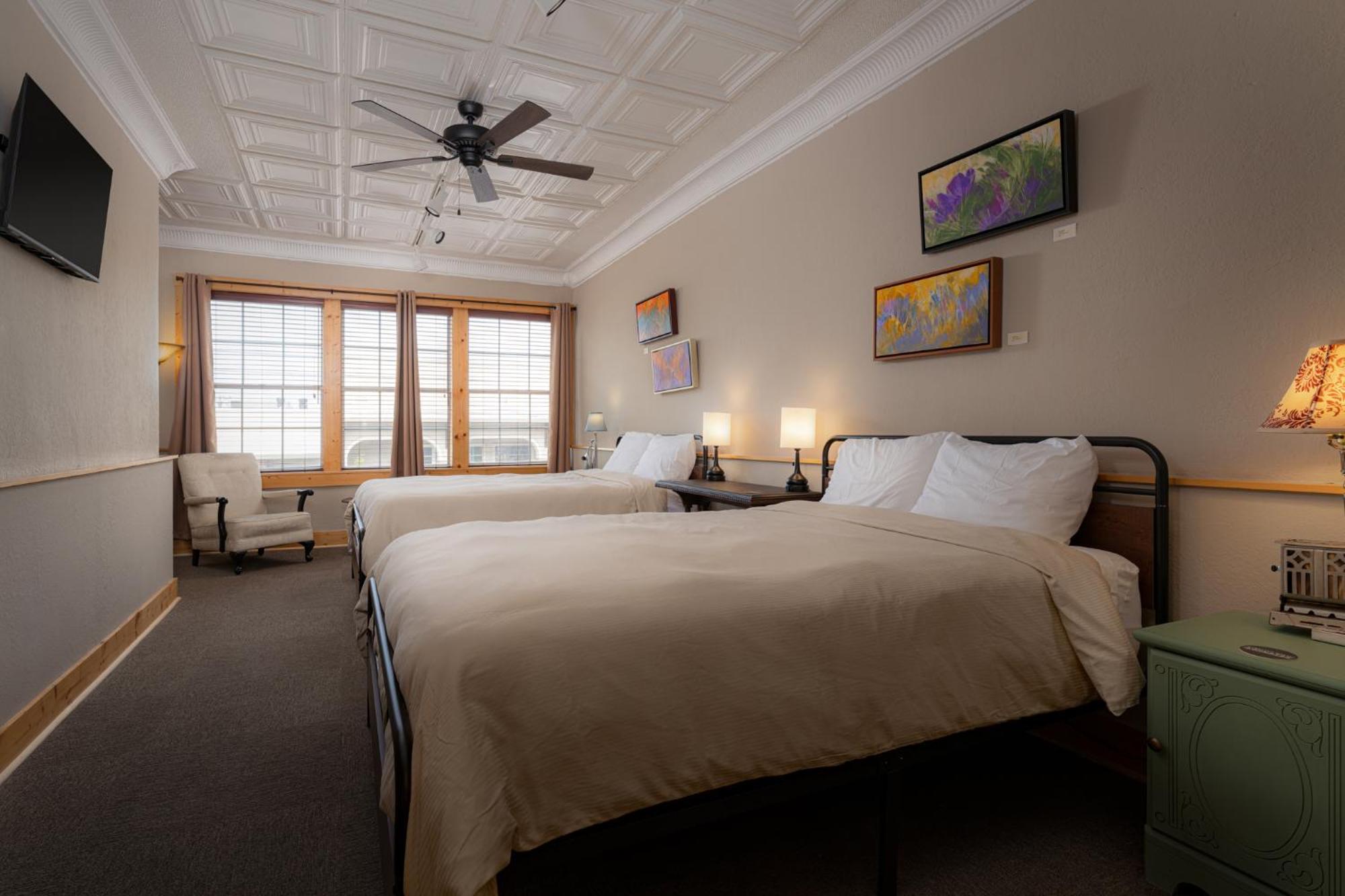 The Nuwray Hotel & Carriage House Burnsville Exteriér fotografie